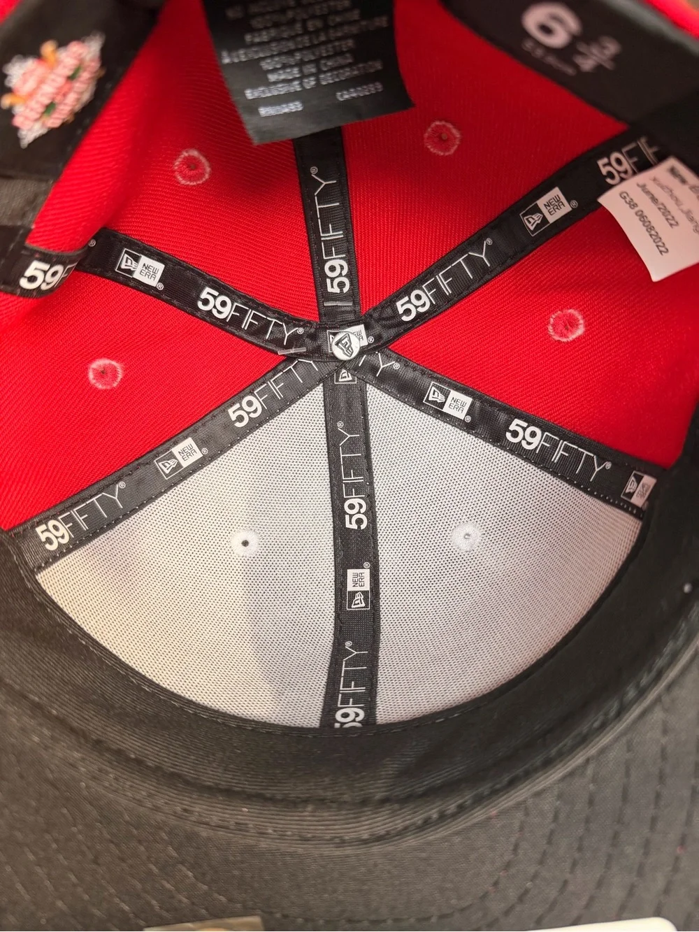 New Era WooSox Marvel Defenders 59FIFTY Fitted Hat Kids 6 3/4 NWT